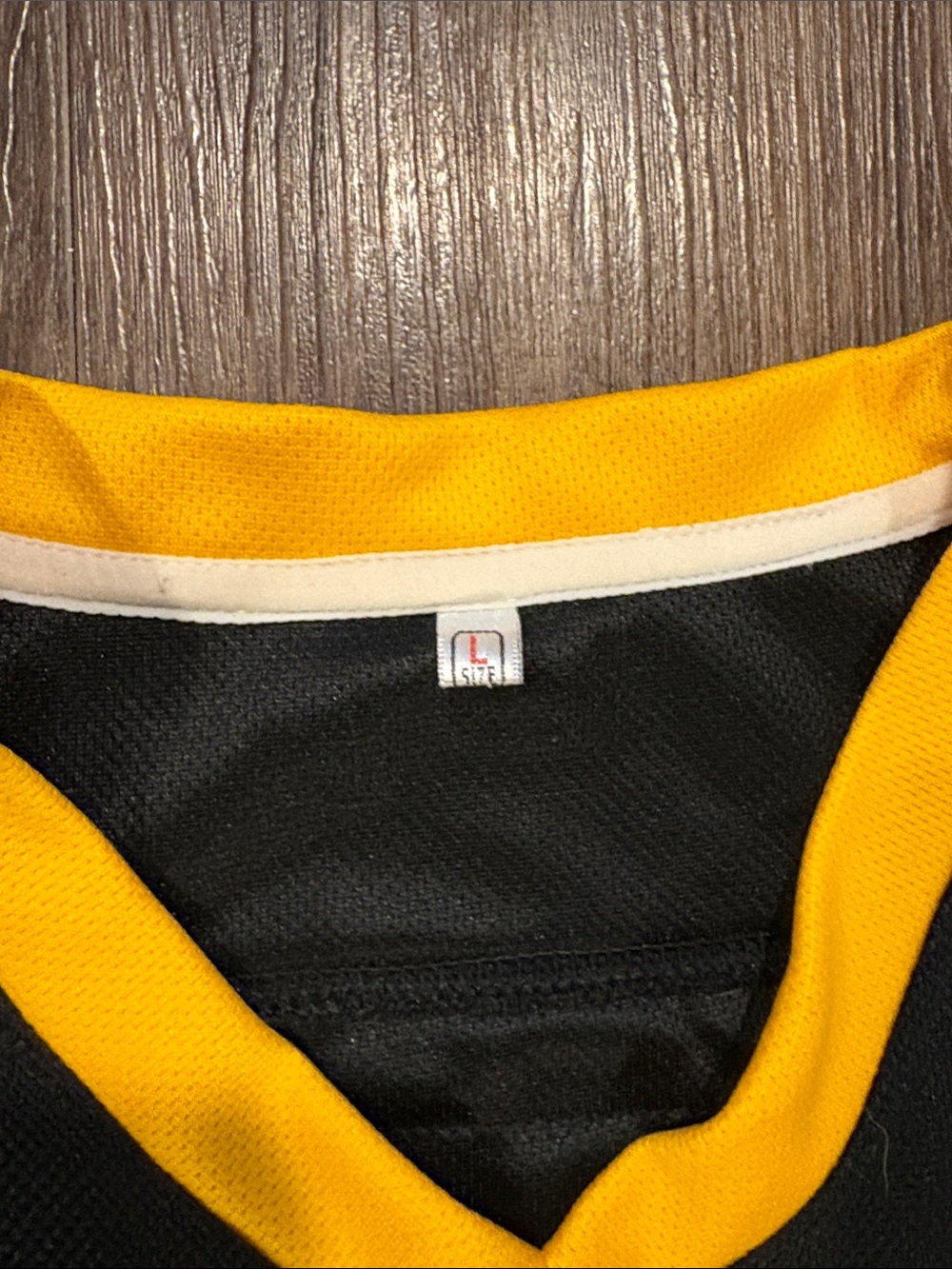Happy Gilmore men’s large Boston hockey jersey - Picture 2 of 8